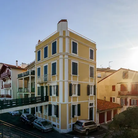 Apartamento La Concha-2 By Interhome *